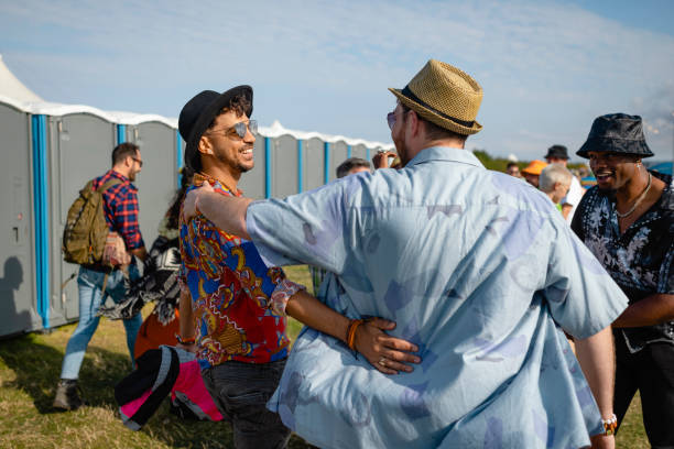 Best Luxury portable toilet rental  in Yorkville, WI
